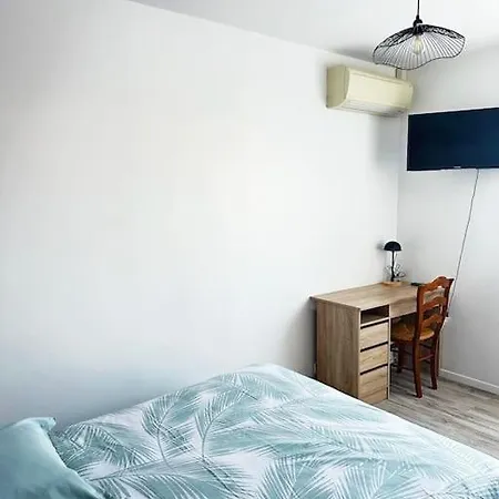 度假居 Jolie Maison De Vacances A 佩里尼